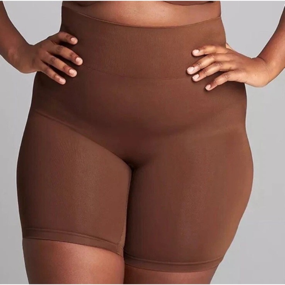 Cacique The Slimmer High Waist Short Womens 14/16 Brown Shapewear Compression